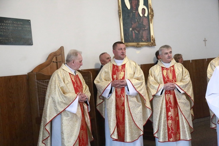 Tablica ks. Pacholika