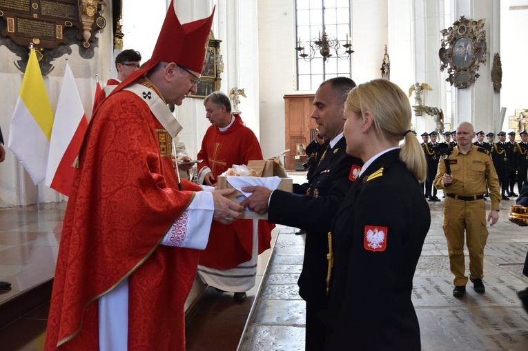 Msza św. w dniu strażackiego święta w Gdańsku