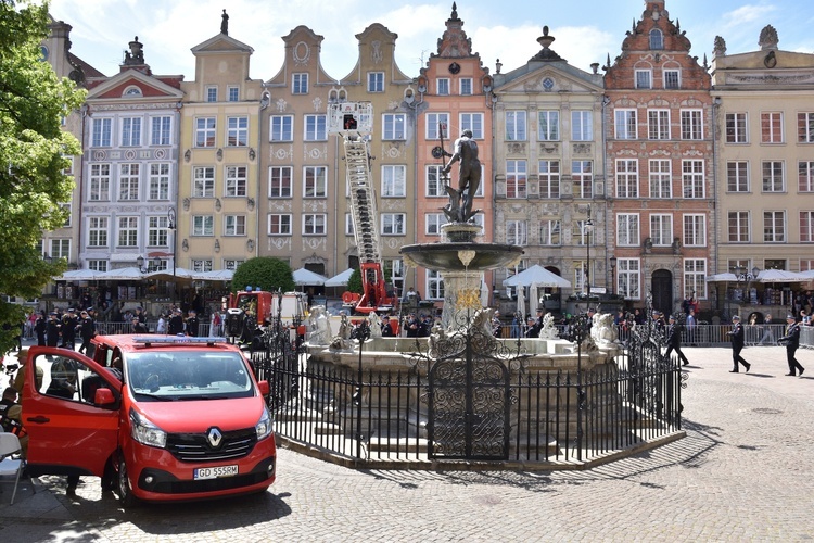 Msza św. w dniu strażackiego święta w Gdańsku