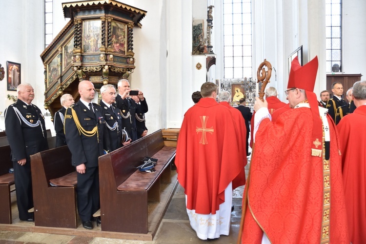 Msza św. w dniu strażackiego święta w Gdańsku