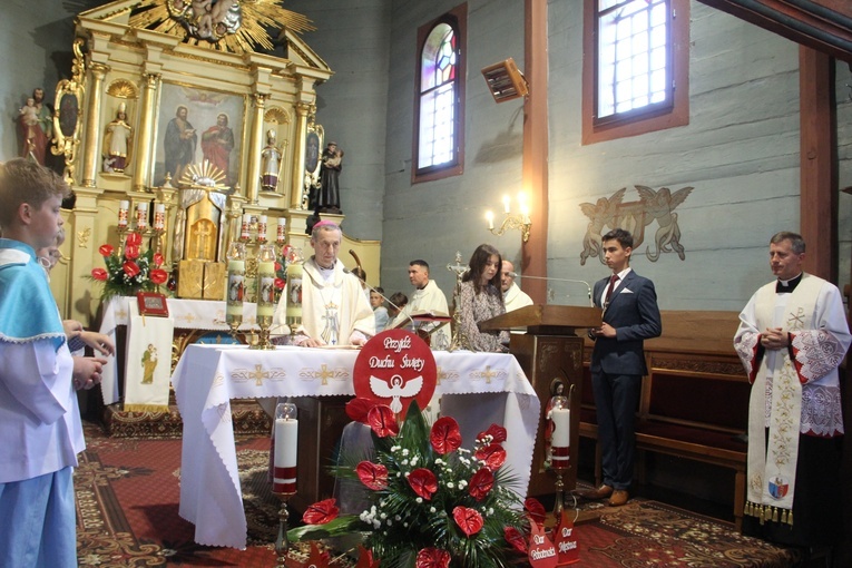 Bierzmowanie w Pogwizdowie