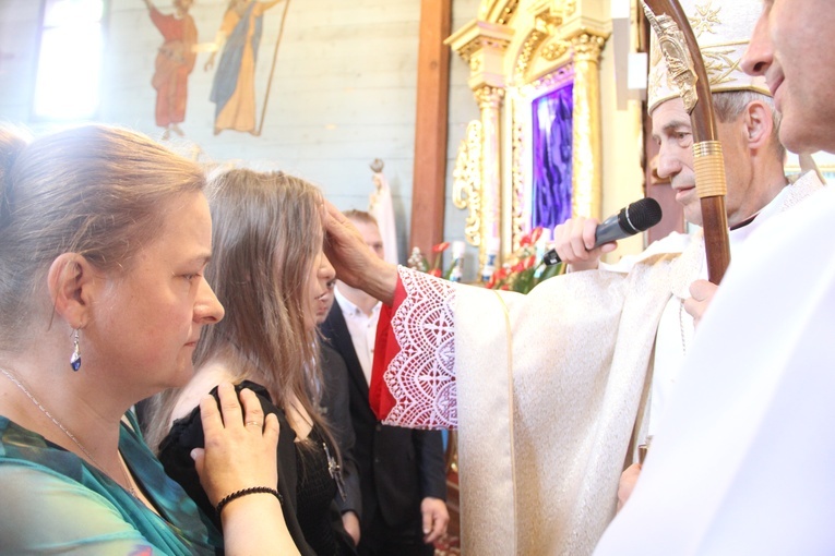 Bierzmowanie w Pogwizdowie