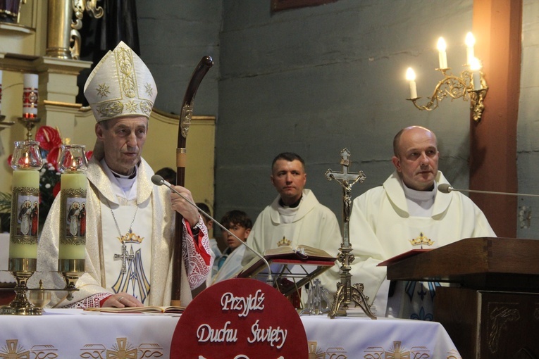 Bierzmowanie w Pogwizdowie