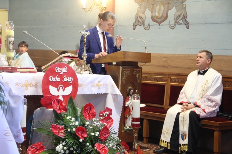 Bierzmowanie w Pogwizdowie