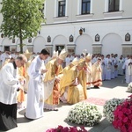 Pielgrzymka kapłanów diecezji tarnowskiej do Tuchowa