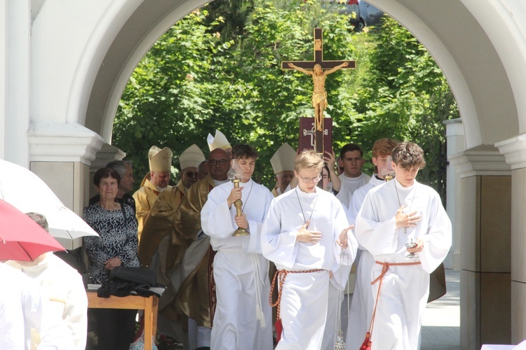 Pielgrzymka kapłanów diecezji tarnowskiej do Tuchowa