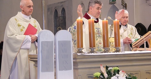 Być apostołem Dekalogu