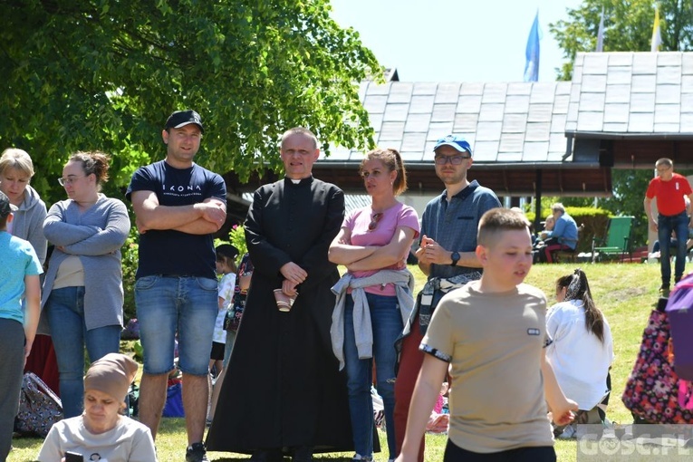 Ponad 1500 najmłodszych diecezjan na Dniu Dziecka u Pani Cierpliwie Słuchającej