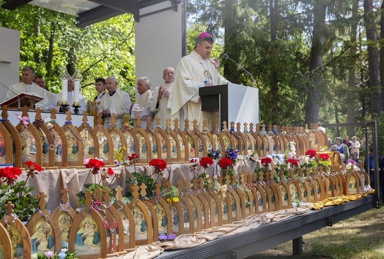 Pielgrzymka Apostolatu Matki Bożej Pielgrzymującej, cz. 2