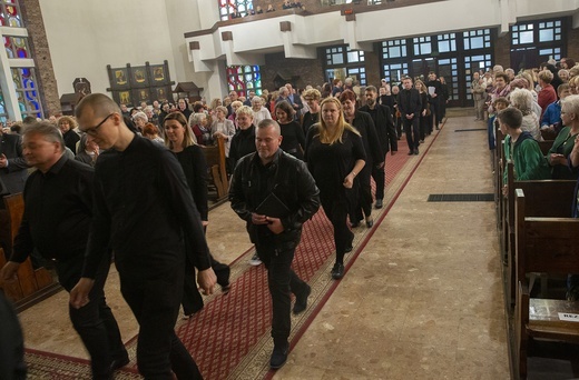 Premiera Kantaty "Dekalog", cz. 2