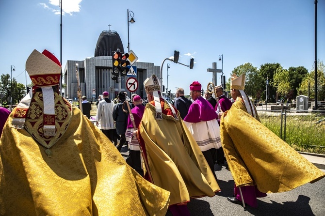 Dziękujemy za czyniących pokój. XVI Święto Dziękczynienia