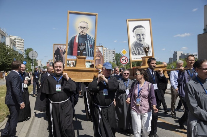 Dziękujemy za czyniących pokój. XVI Święto Dziękczynienia