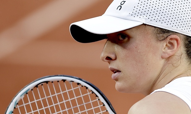 French Open - awans Świątek do ćwierćfinału
