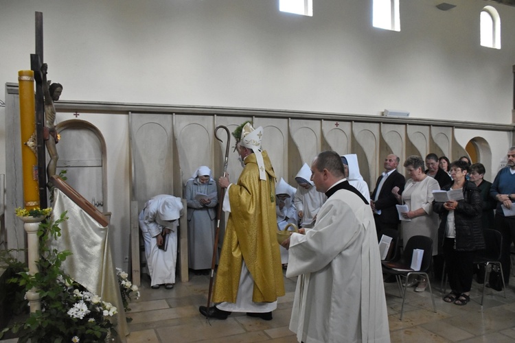 Poświęcenie kościoła w monasterze