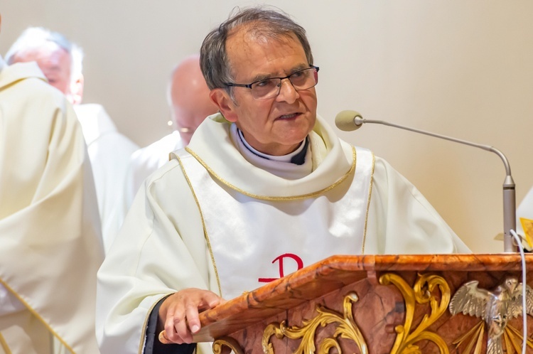 Niemcy i Czesi u grobu błogosławionego