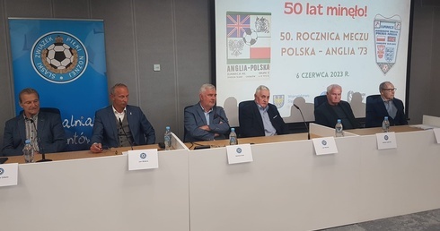Chorzów. Spotkanie piłkarzy w 50. rocznicę zwycięstwa nad Anglią