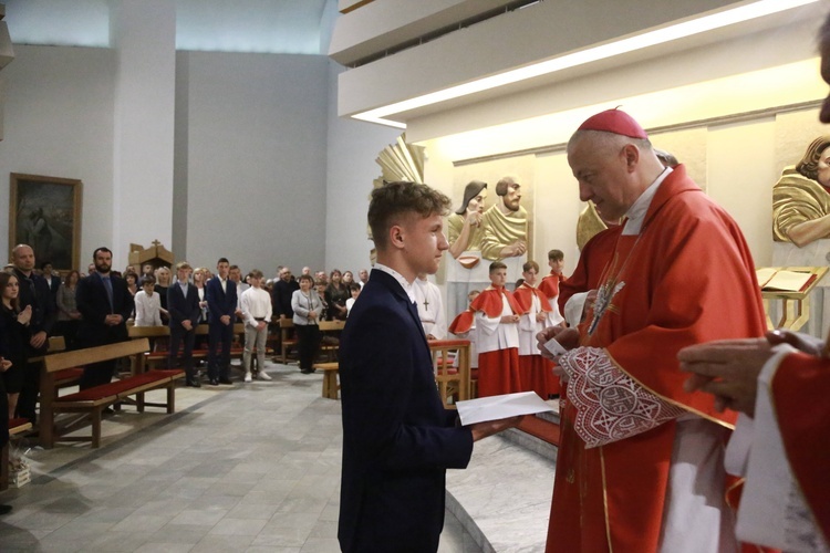 Bierzmowanie w Moszczenicy