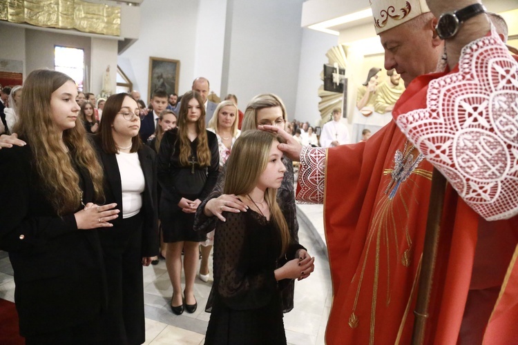 Bierzmowanie w Moszczenicy