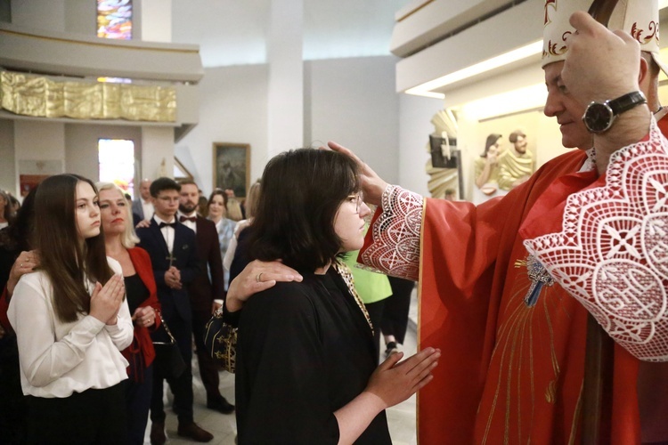 Bierzmowanie w Moszczenicy