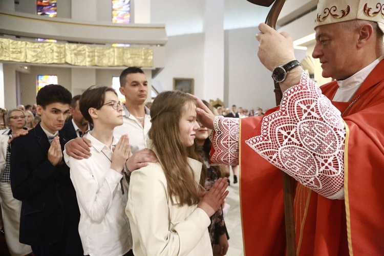 Bierzmowanie w Moszczenicy