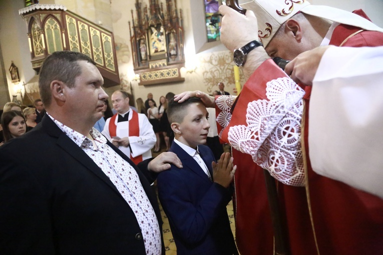Bierzmowanie w Łużnej