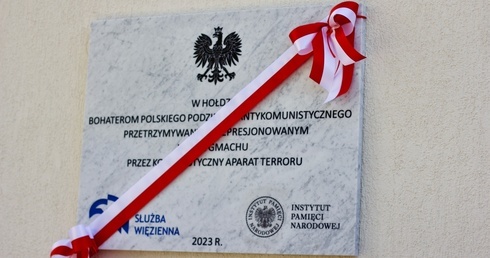 Olsztyn. Odsłonięcie tablicy memoratywnej