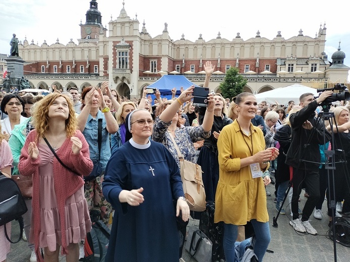 Uwielbienie na Rynku Głównym Kraków 2023