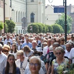 Procesja eucharystyczna na ulicach Głogowa