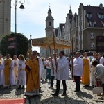 Procesja eucharystyczna na ulicach Głogowa