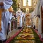 Procesja eucharystyczna na ulicach Głogowa