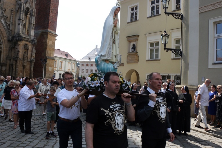Centralna procesja Bożego Ciała we Wrocławiu 2023