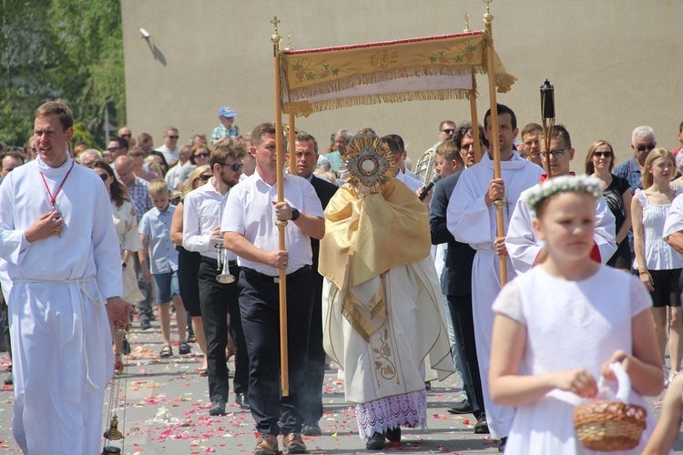 Procesja Bożego Ciała w Kiełczowie