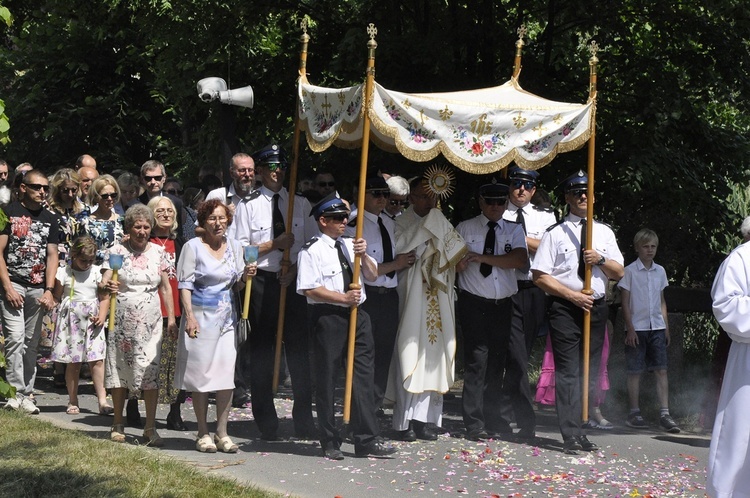 Procesja Bożego Ciała w Brzeziej Łące