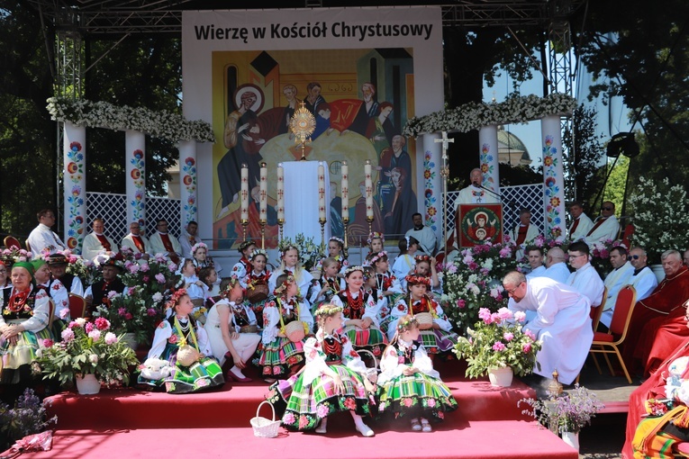 Procesja Bożego Ciała w Łowiczu