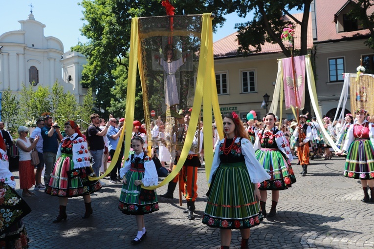 Procesja Bożego Ciała w Łowiczu