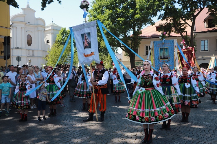 Procesja Bożego Ciała w Łowiczu