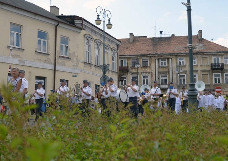 Boże Ciało w centrum Radomia