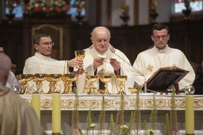 Boże Ciało. Wierzę w Kościół