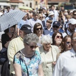 Boże Ciało. Wierzę w Kościół