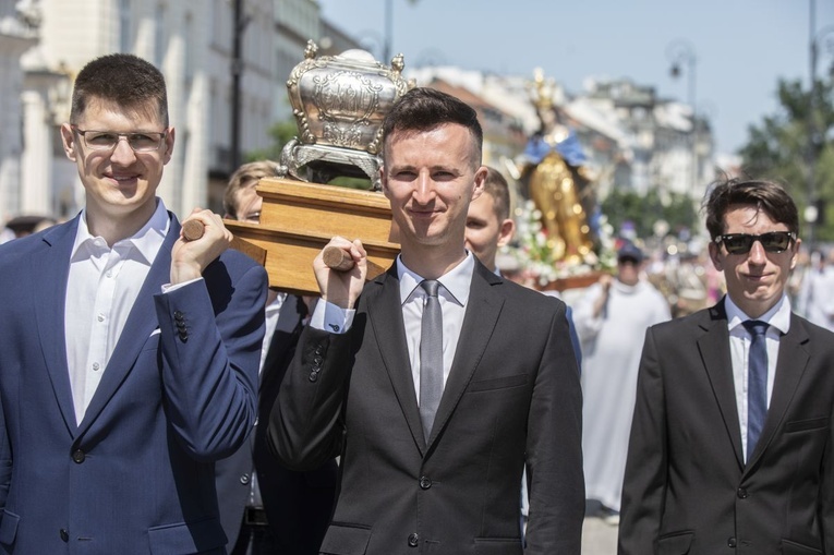 Boże Ciało. Wierzę w Kościół