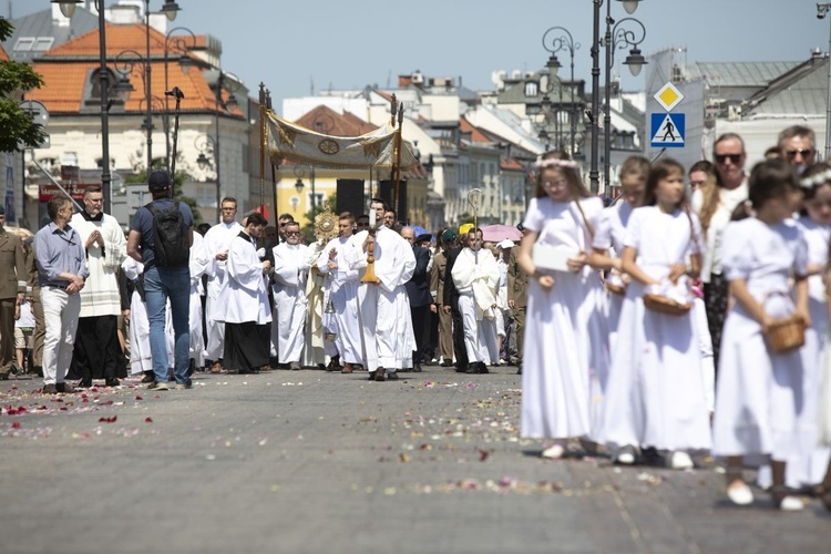 Boże Ciało. Wierzę w Kościół