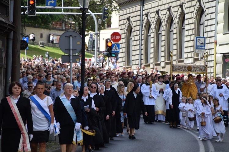 Procesja Bożego Ciała z bp. Piotrem Gregerem w Bielsku-Bialej - 2023