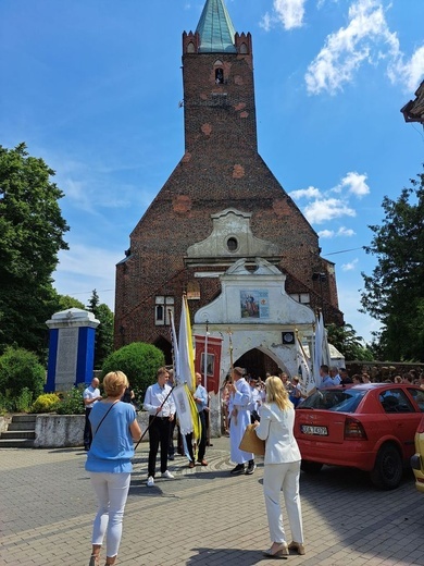 Boże Ciało w Małujowicach