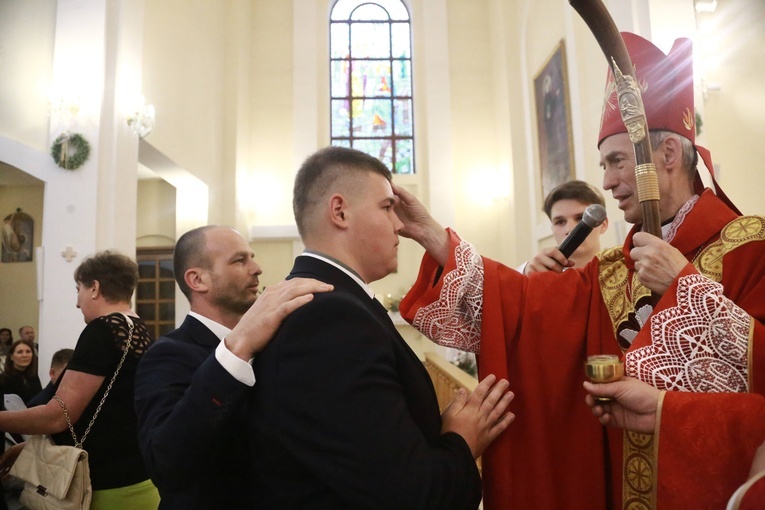 Bierzmowanie w Nowej Jastrząbce