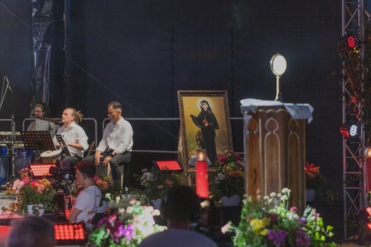 Sygnał Miłosierdzia ze św. Faustyną