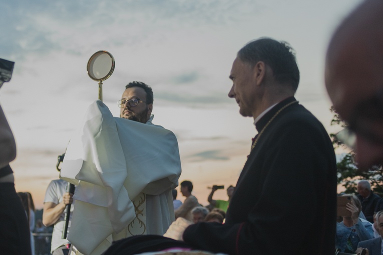 Sygnał Miłosierdzia ze św. Faustyną