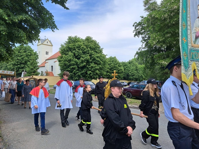 Boże Ciało w Jutrzynie