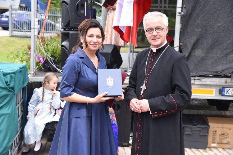 100 lat szkoły w Rdziostowie