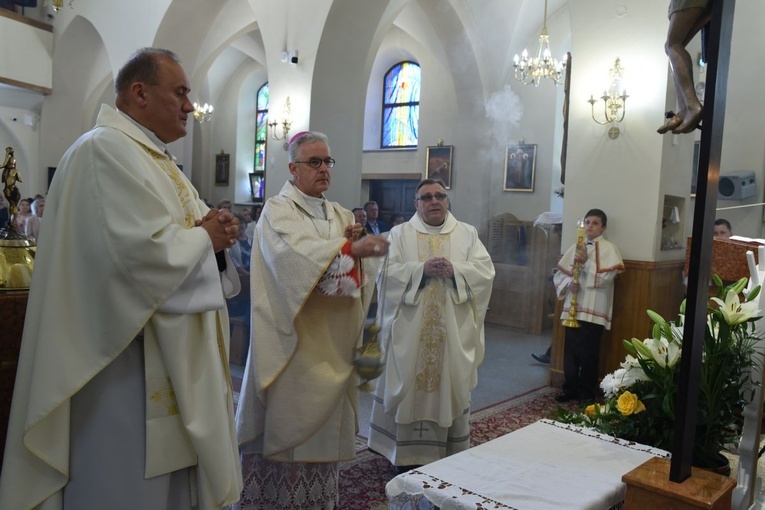 100 lat szkoły w Rdziostowie