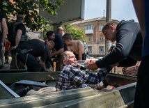 Szef Caritas Spes w Odessie: Prawdziwe przerażenie budzi to, iż ostrzeliwują ekipy wolontariuszy ewakuujące poszkodowanych